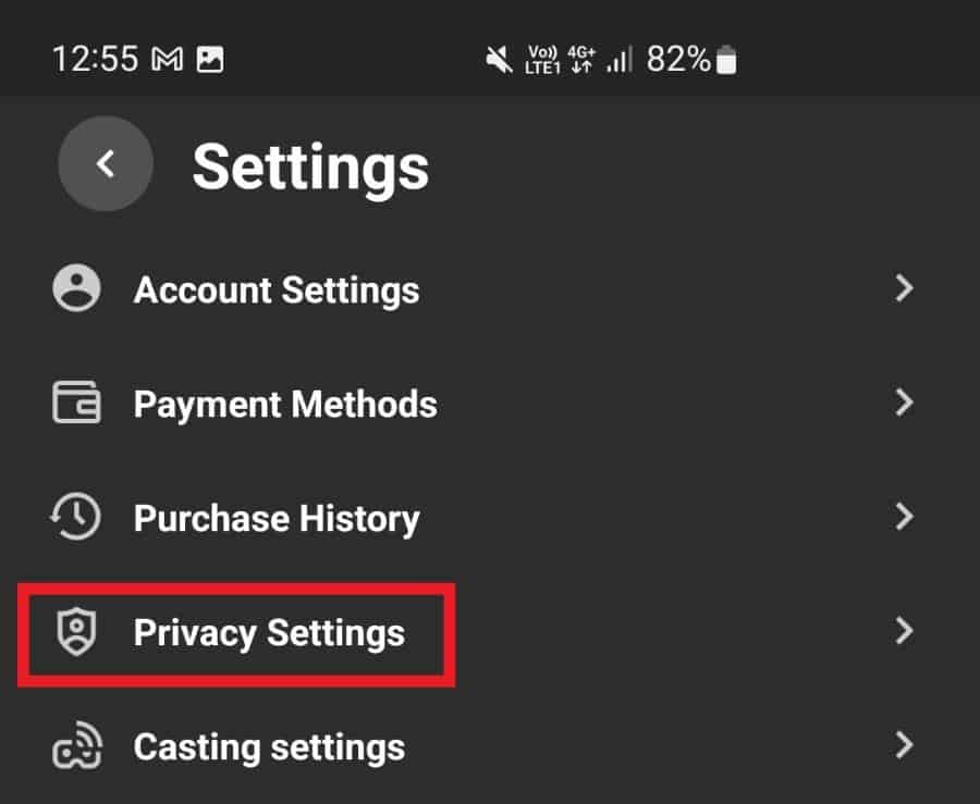 Adjust privacy settings for Quest 2 on the Oculus smartphone app.