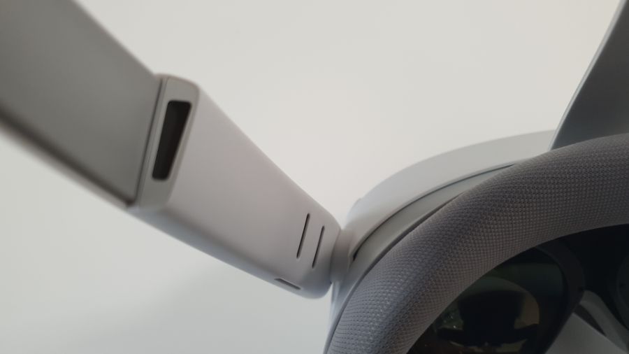 Pico 4 VR headset speakers on inside of head strap