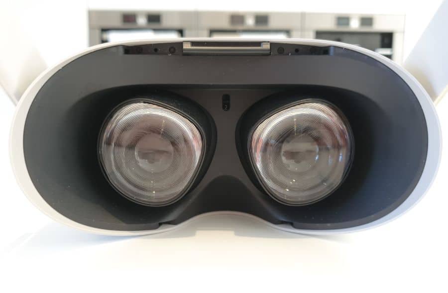 Meta Quest 2 VR headset close up fresnel lenses